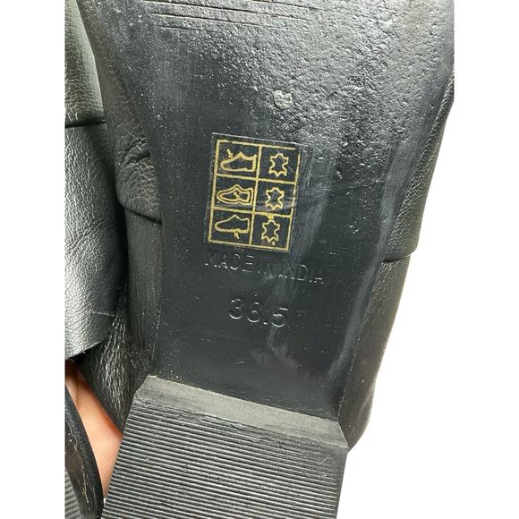 Free People Sienna Ruffle Leather Slip On Mule Flat Sz 38.5 US 8 Black - Picture 11 of 14